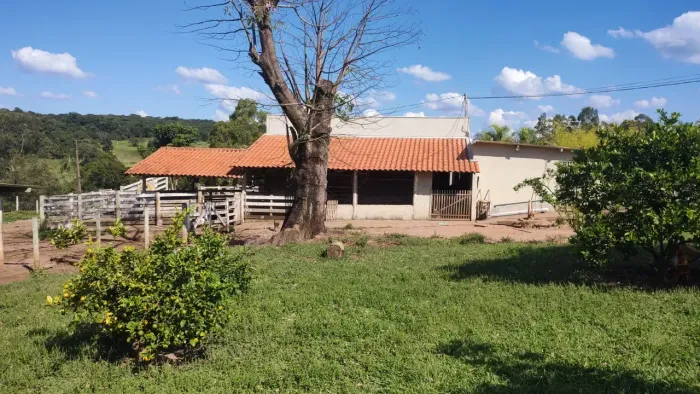 Sítio à venda Patrocínio Paulista/SP (divisa com Ibiraci e Capetinga)