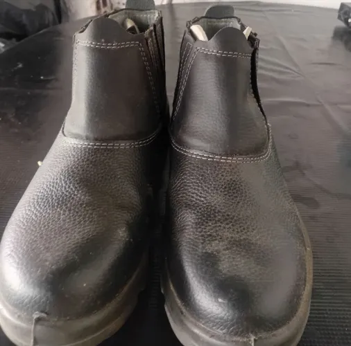 Bota nova tamanho 42 43