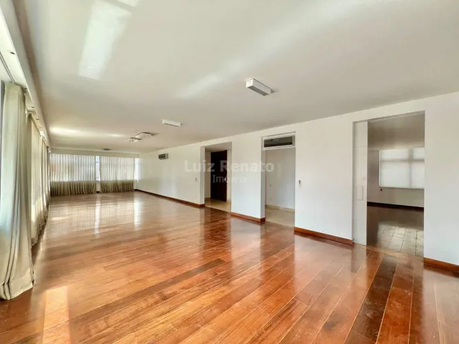 Apartamento de 3 quartos para aluguel no Lourdes com 372 m² e 4 vagas de garagem