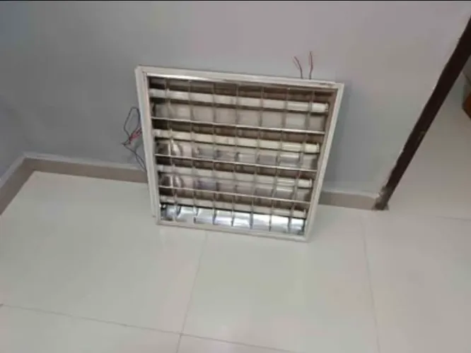 painel de embutir 65x65 lâmpadas tubolar