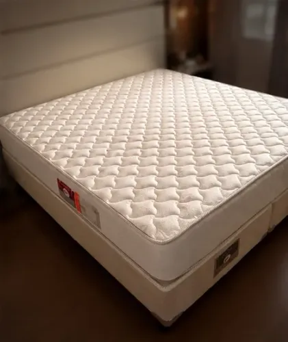 Cama Box Castor Red & White D45 Double Face + Base Silver Star Air - King Size