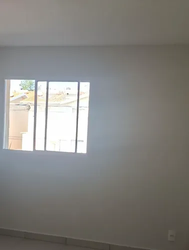 Apt jaguariuna 1