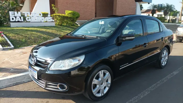 Volkswagen Voyage Comf/highli. 1.6 MI T.flex 8V 4P 2012