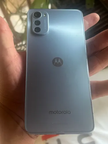 Vendo moto-e. 64 gb estafo de zero, apenas 395,00 capa, película e carregador. 