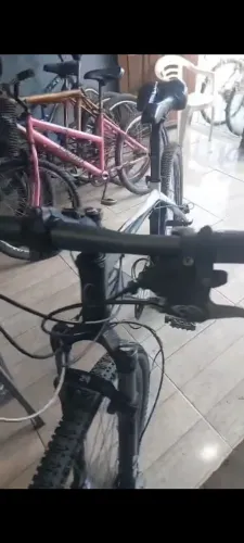 Bicicleta Caloi ELITE 10 aro 29