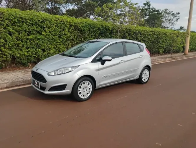 Ford Fiesta 1.5 16V Flex Mec. 5P 2016