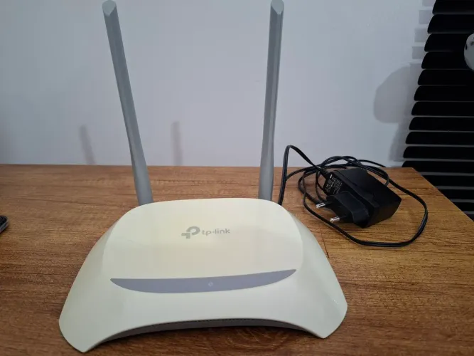 Roteador TP Link 2.4Ghz WR840n