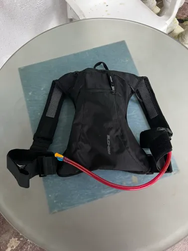 Bolsa de hidratação 2 Litros