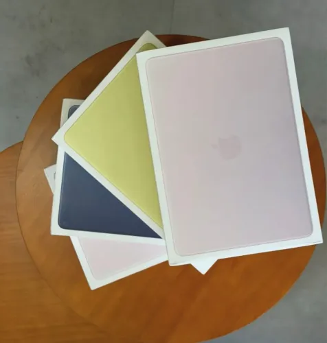 MACBOOK NEO 256 