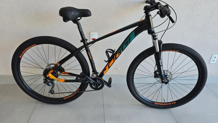 Bicicleta Oggi 7.2