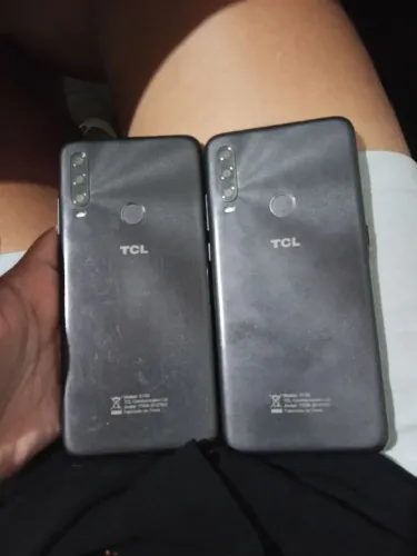 Celular tcl