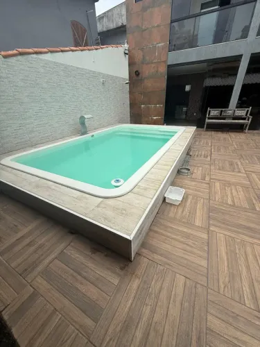 Casa com piscina localizada na Praia Grande, Arraial do Cabo/RJ