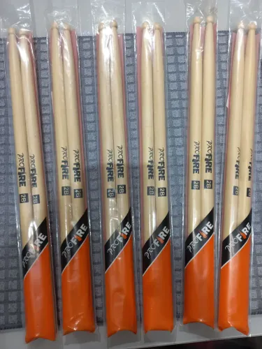 Kit com 6 pares de Baquetas 2B Pro fire Spanking
