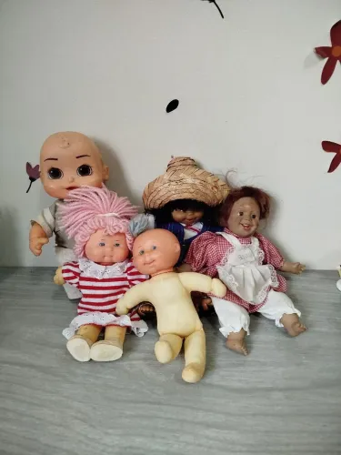 Miniaturas de bonecas