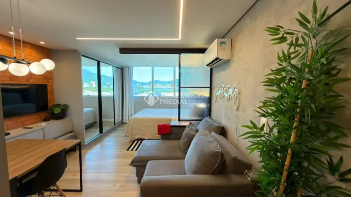 Auxiliadora Predial aluga, lindo studio localizado no bairro Agranomonica, todo mobiliado!