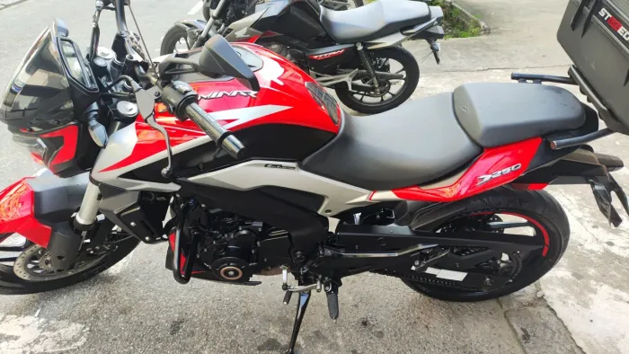 Dominar 250