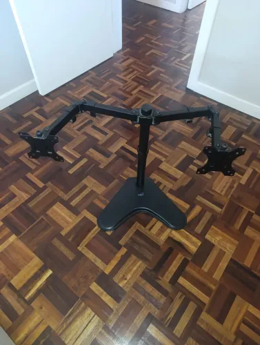 Suporte para dois monitores