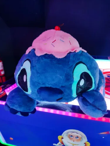 Pelúcia Gigante Stitch Deitado 1 metro