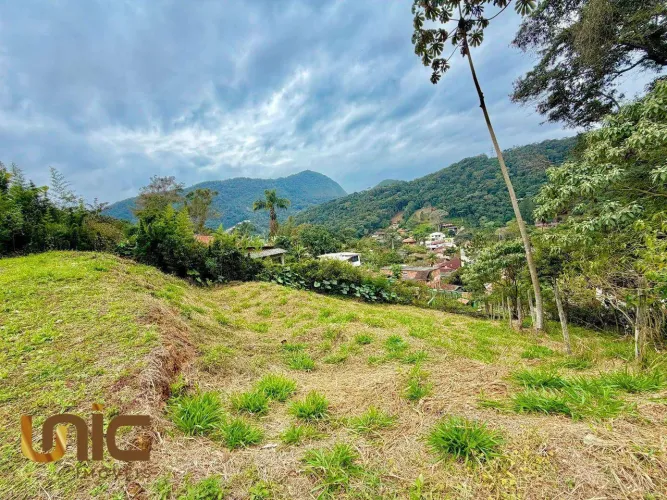 Terreno à venda, 378 m² por R$ 220.000,00 - Albuquerque - Teresópolis/RJ