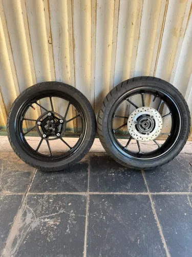 Rodas Fazer 250 2018 em diante Fz25 <br>Rodas novas, com rolamentos <br>