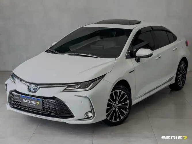 Toyota Corolla Altis Prem. Hybrid 1.8 Flex AUT 2024