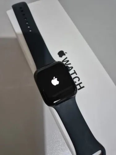 Apple Watch SE (2ª geração) 44 mm