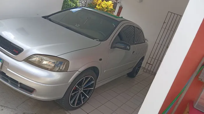 Chevrolet Astra 2.0/ CD/ Sunny/ GLS 2.0 8V 3P 2002