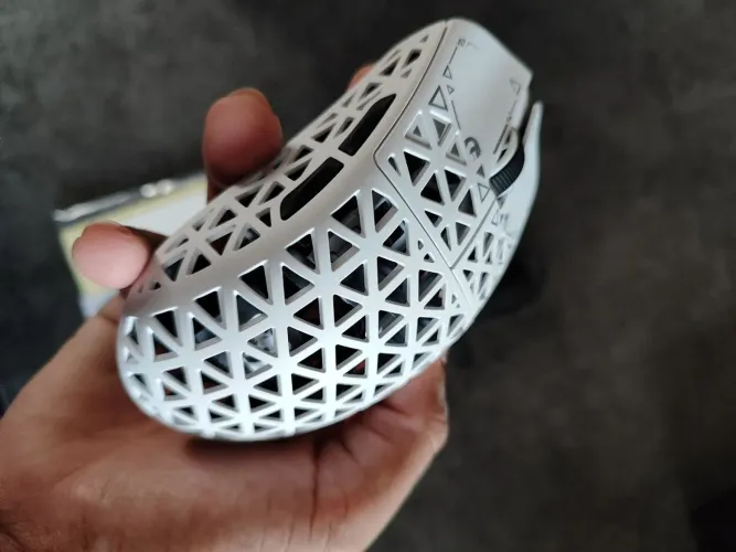Mouse Carbono M5 Ultra 