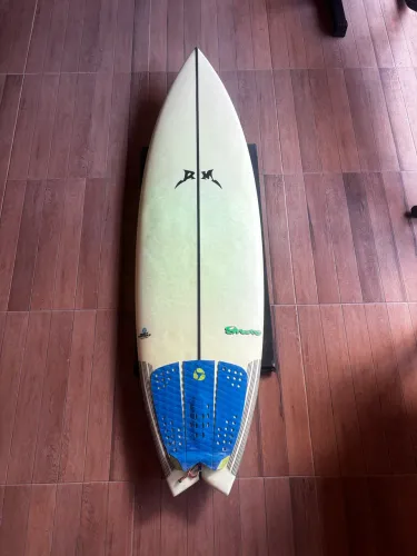 Prancha Surf Wetworks - Ricardo Martins