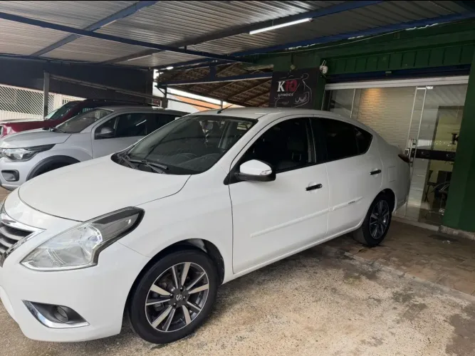 Nissan Versa SL 1.6 16V Flexstart 4P Aut. 2019