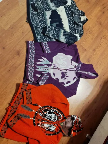 Trio de Blusas Peruanas Vintage anos 1990 2000 originais em Lã
