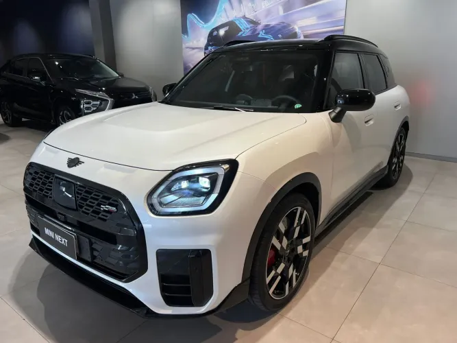 Mini Cooper JOHN WORKS E 3P 2025