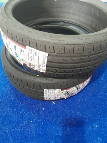 Vende-se 02Pneus 165/40 R17 NOVO!