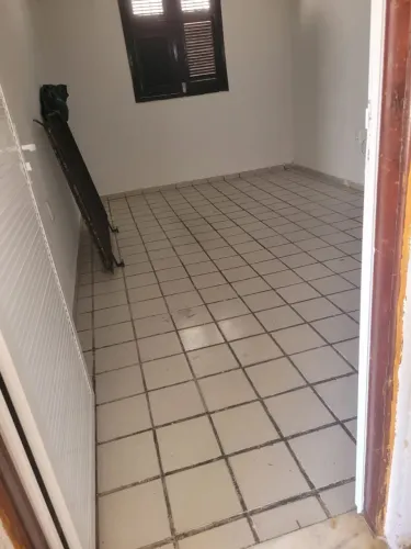 Apartamento amplo para alugar na Praia do Futuro - 3 quartos e 3 banheir