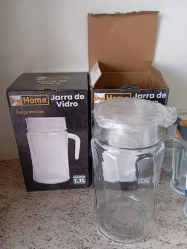 Jarra de vidro com tampa 1.7 litros