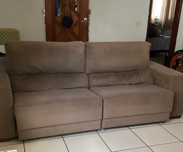 Sofá retrátil