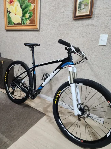 BICICLETA GIANT XTC 27.5