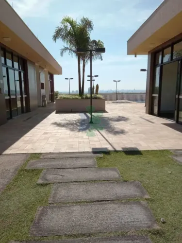 LTerreno à Venda Excelente Localização e Infraestrutura Completa