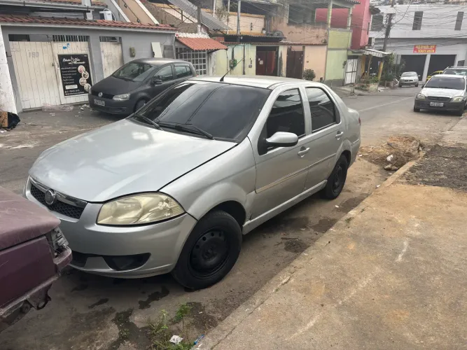 Fiat Siena EL Celeb. 1.0 MPI Fire Flex 8V 4P 2010