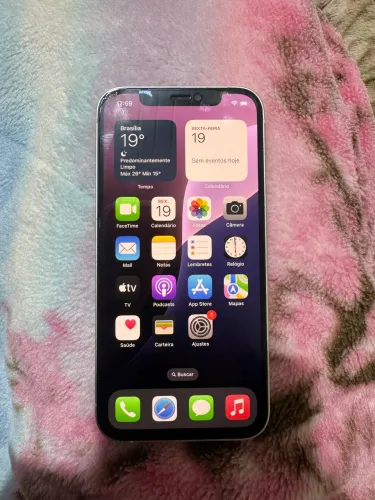 iPhone 12 com 64gb