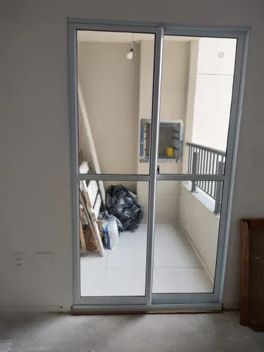 Porta sacada