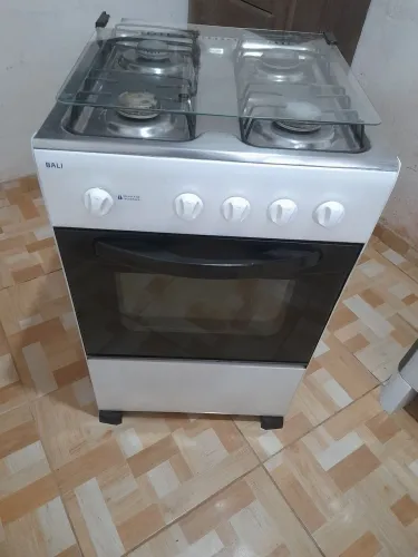 Fogão em bom estado 300 reais já com a entrega 