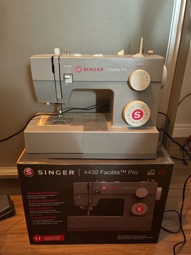 Máquina de costura singer