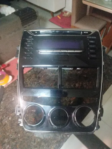 Som original Yaris 