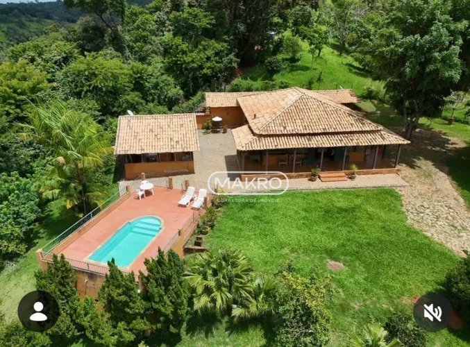 Sítio com 4 dormitórios à venda, 24000 m² por R$ 1.480.000,00 - Moeda - Moeda/MG