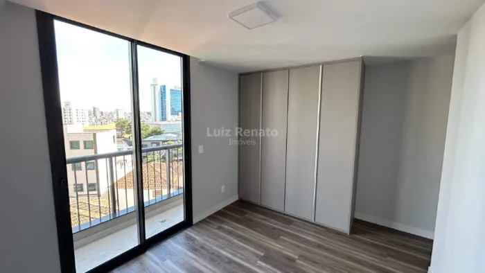 Apartamento à venda no bairro Santo Agostinho