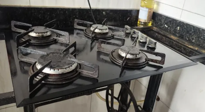 Fogao CookTop preto 4 bocas
