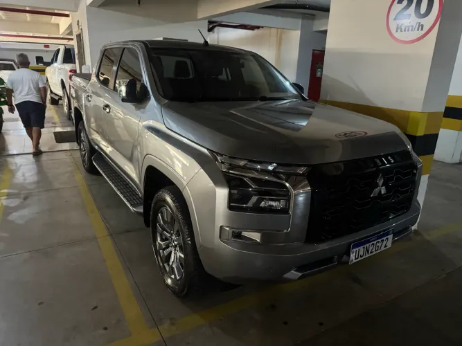 Mitsubishi TRITON HPE-S 2.4 CD 4X4 TB Diesel Aut. 2026