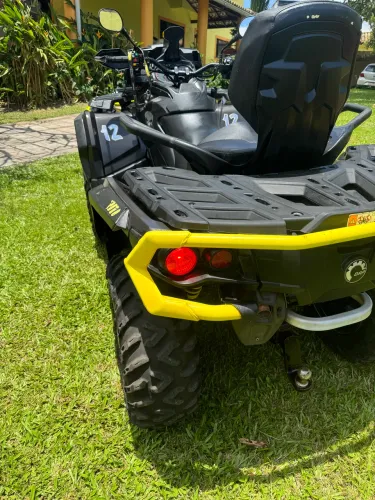 Quadriciclo Can am 1000 XTP Max dois lugares