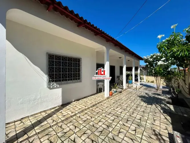 Casa térrea no Parque Dez Shangri-lá 1 com 4 dormitórios Poço artesiano terreno amplo vend